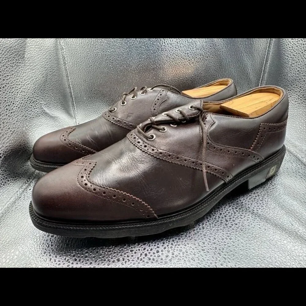 Size 11 - FootJoy Mens Brown Wingtip Leather Spike‎ Icon Golf Oxford Shoes 52040